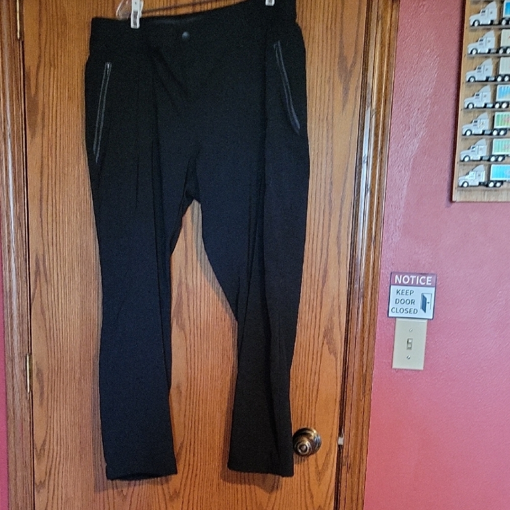 Columbia Omnishield Women's Classic Navy Hiking Pants Joggers
